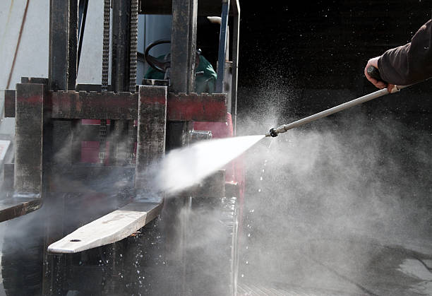 Best Restaurant Pressure Washing  in Center Point, IA